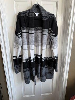 Time and Tru Black, Gray & White Striped Open-Front Cardigan